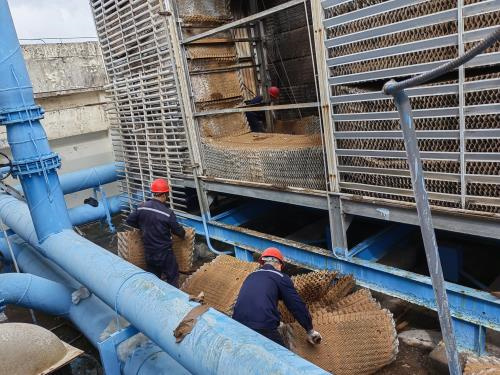 方型冷卻塔容易在使用當中受到腐蝕損傷嗎？ 　,方型冷卻塔圖片
