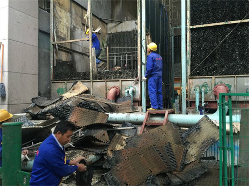 冷卻塔填料老化堵塞該怎么解決,冷卻塔填料安裝視頻